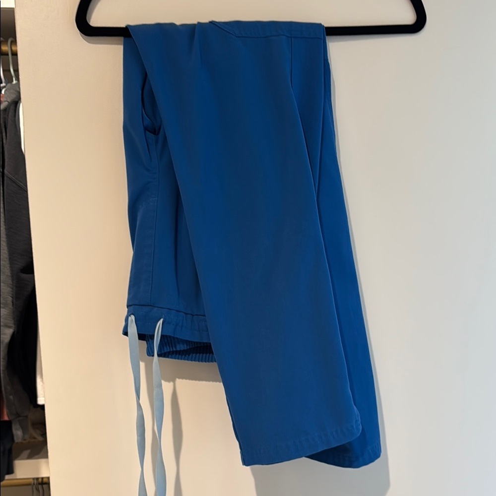 Figs yola skinny blue scrub pants